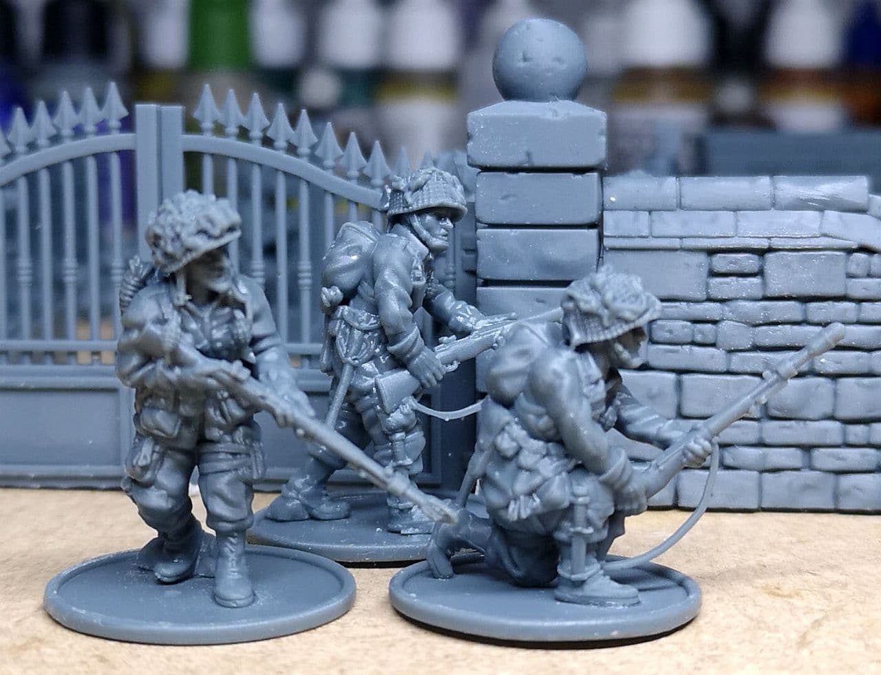 Colonel Muller Miniatures US Paratroopers M1 Garand & M7 GL 28mm