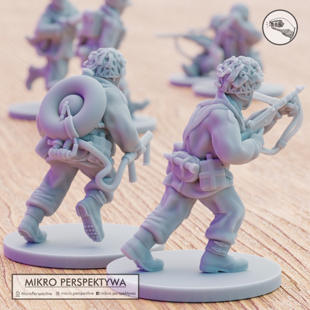 MIKRO PERSPEKTYWA British airborne weapons team  ww2 miniatures 28mm - 1/72